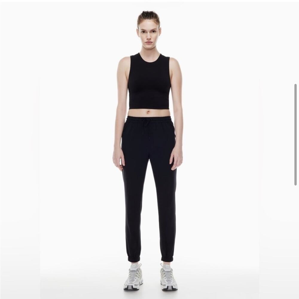 Aritzia TNA Women's Performance Joggers Lightweight Speed Drawstring  Small